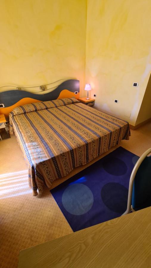 Hotel Del Sole Margherita Di Savoia Zewnętrze zdjęcie