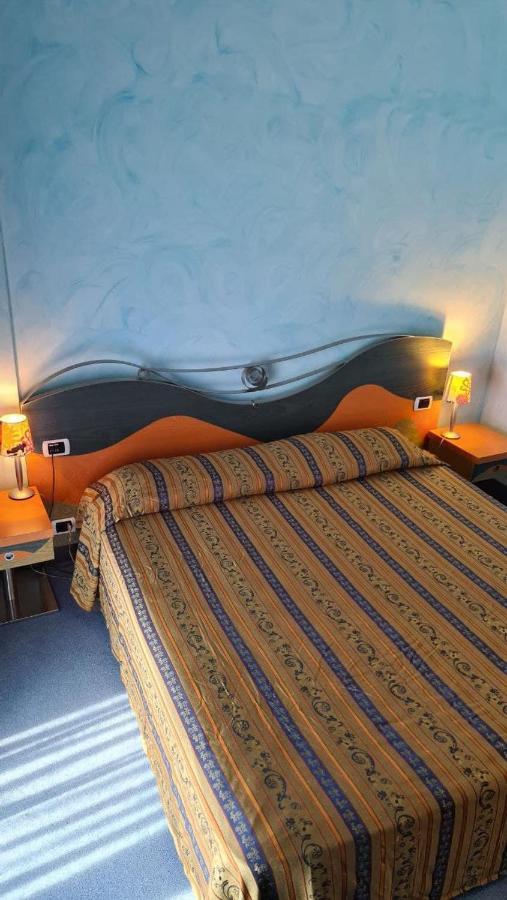 Hotel Del Sole Margherita Di Savoia Zewnętrze zdjęcie