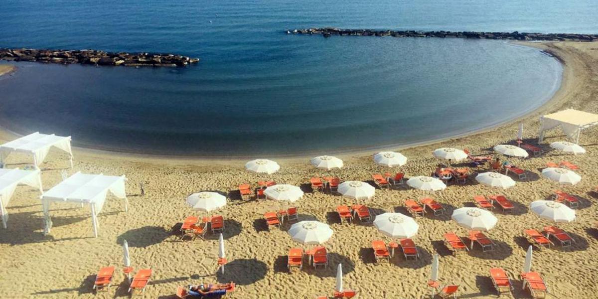 Hotel Del Sole Margherita Di Savoia Zewnętrze zdjęcie